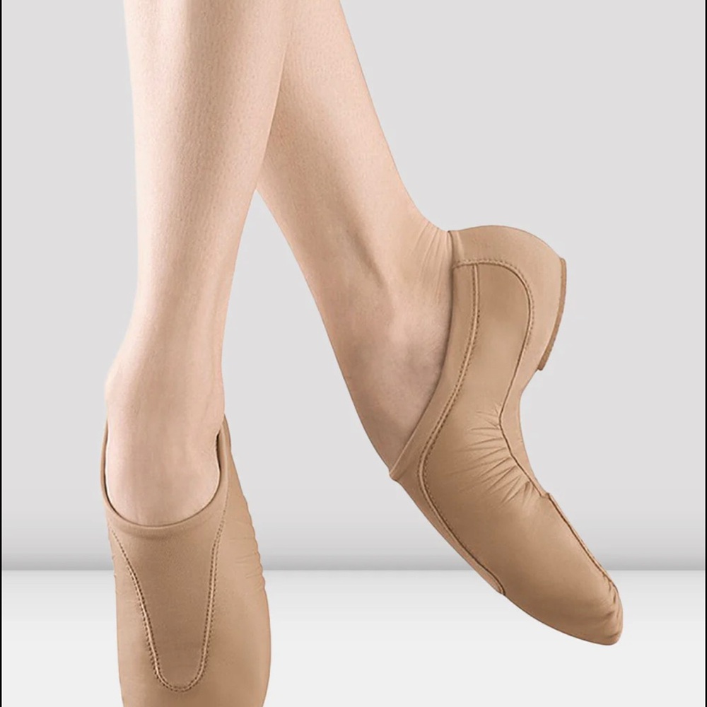 Women's Bloch Pulse Leather Tan Dance Shoes size 8.5